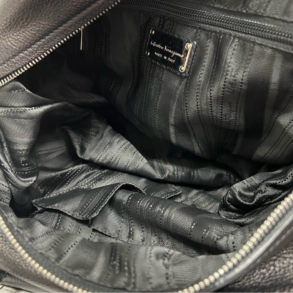Salvatore Ferragamo Black Pebbled Leather Satchel Tote Bag Top Handle Purse - Picture 14 of 14